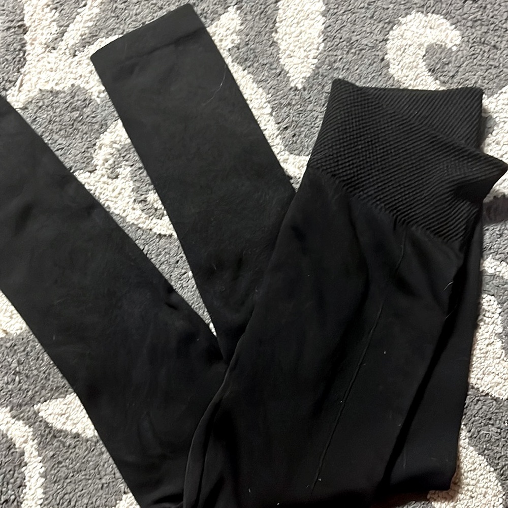 Black leggings
